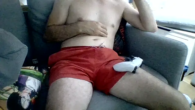 Snapshot of ACruoreX chatting on July 19, 12:58 am ACruoreX online show from July 19, 12:58 am