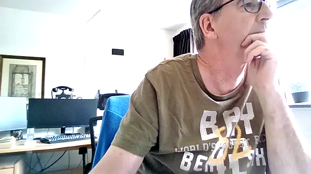 HotLucas66 online show from April 27, 9:51 am