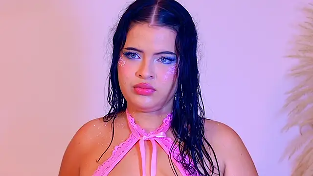 Elodie Laurent online show from May 9, 3:17 pm