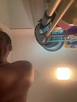 Crossroads5214 online show from April 4, 12:35 pm