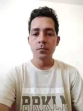 Gabriel leon33 online show from May 9, 6:57 pm