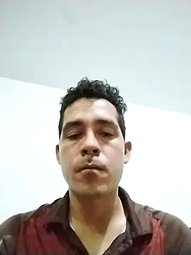 Snapshot of Gabriel_leon33 chatting on July 2, 4:07 am Gabriel leon33 online show from July 2, 4:07 am