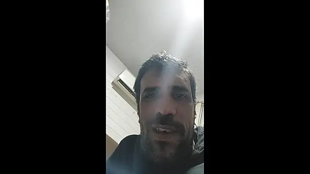 Snapshot of VladTepeslll chatting on April 10, 7:46 am VladTepeslll online show from April 10, 7:46 am