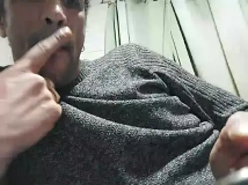 Snapshot of VladTepeslll chatting on April 13, 2:28 am VladTepeslll online show from April 13, 2:28 am