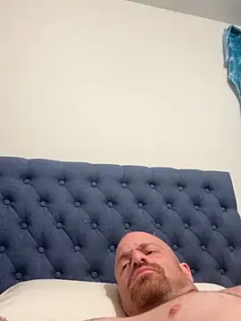 whitelioncody online show from May 22, 6:31 am