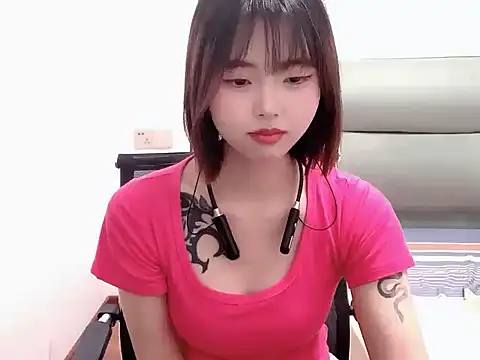 Snapshot of xiaodanta- chatting on March 30, 11:00 am xiaodanta- online show from March 30, 11:00 am