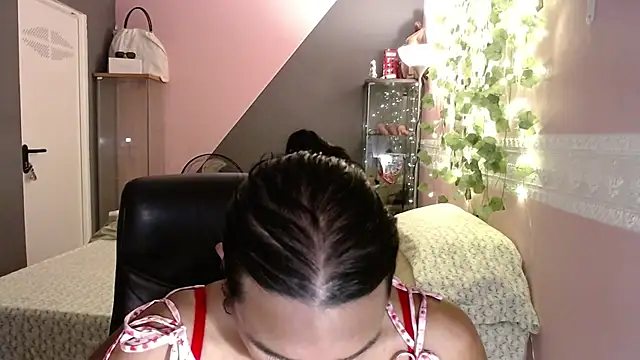 choquitolove1 online show from April 5, 1:14 am