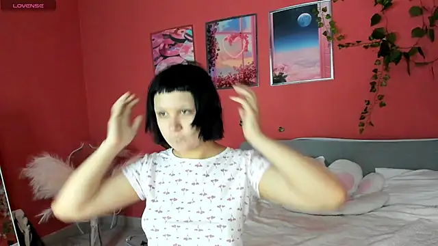Snapshot of Amelia_goth chatting on May 21, 11:17 am Amelia goth online show from May 21, 11:17 am