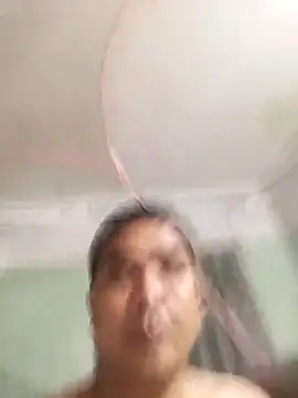 Snapshot of Tinh_love chatting on April 9, 2:00 pm Tinh love online show from April 9, 2:00 pm