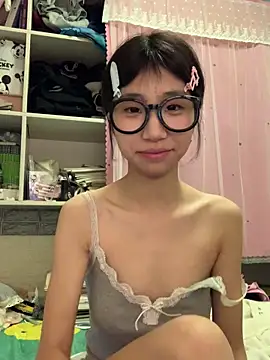 nina5201 online show from April 7, 4:07 pm