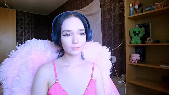 baby onface online show from May 11, 8:20 am