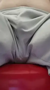 Snapshot of RYANWONG2411 chatting on May 28, 4:04 pm RYANWONG2411 online show from May 28, 4:04 pm