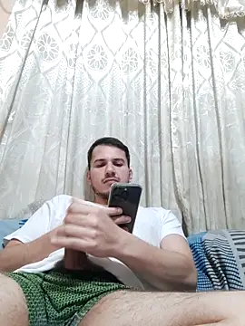 Switzerland32 online show from April 6, 9:43 am