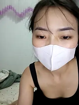 Xiangchuu online show from May 5, 5:32 pm