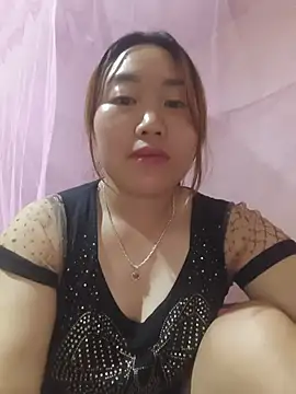he-se-kin online show from June 4, 2:45 pm