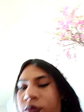 ExoticDarkDoll online show from April 2, 8:39 pm