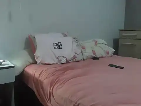 Snapshot of Lkesonhadora chatting on April 3, 9:02 pm Lkesonhadora online show from April 3, 9:02 pm