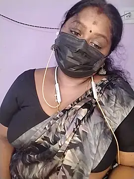Snapshot of Tamil-Dhara chatting on July 13, 6:00 pm Tamil-Dhara online show from July 13, 6:00 pm