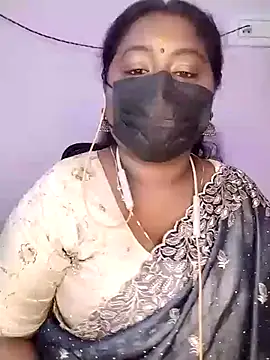 Snapshot of Tamil-Dhara chatting on July 14, 5:18 pm Tamil-Dhara online show from July 14, 5:18 pm