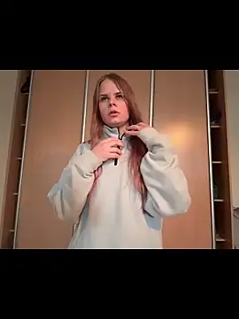 Snapshot of MaryMathews chatting on March 29, 9:42 am MaryMathews online show from March 29, 9:42 am