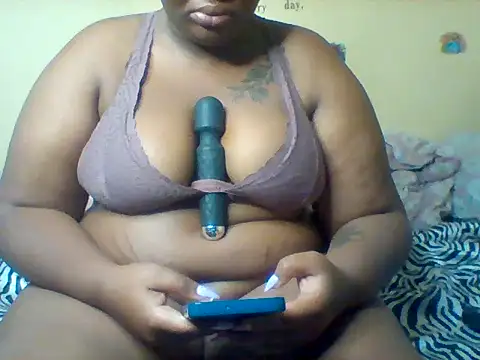 Snapshot of bunny_jay chatting on July 14, 6:07 am bunny jay online show from July 14, 6:07 am