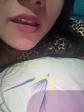 Snapshot of sheela_987 chatting on April 3, 6:39 pm sheela 987 online show from April 3, 6:39 pm