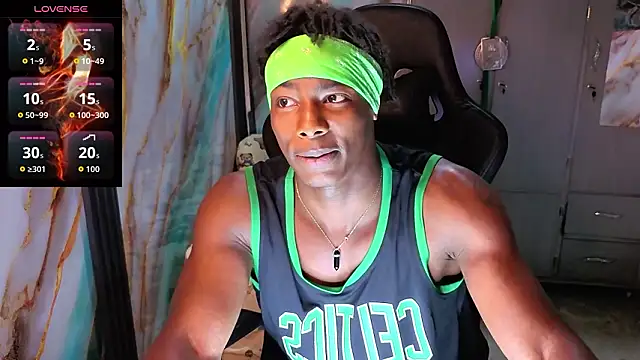 maxmuscle10 online show from March 25, 2:34 pm