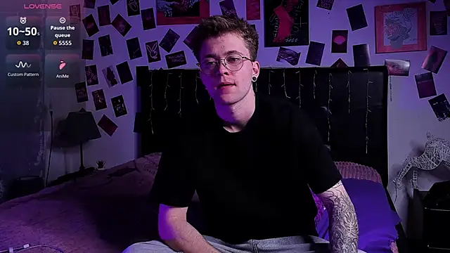 Thomas Norton online show from June 20, 10:23 pm