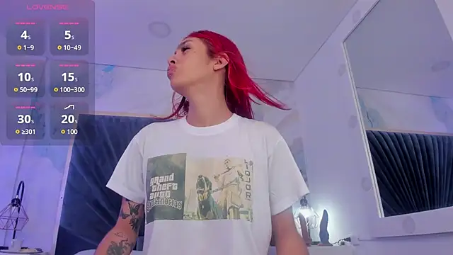 Snapshot of Derieri_Blush chatting on April 12, 2:33 pm Derieri Blush online show from April 12, 2:33 pm