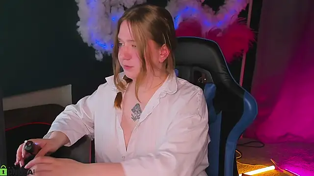Lilit Sinful online show from April 27, 7:23 pm