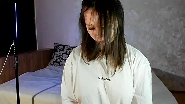 miss teasee online show from May 29, 11:08 am