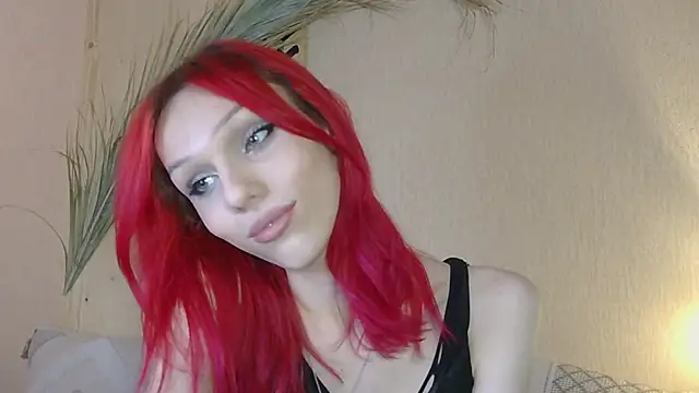 Kirana Hayes online show from April 24, 1:24 pm