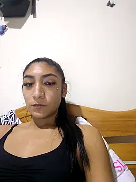 yvonne 1998 online show from April 8, 3:01 pm