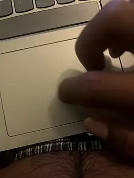 like a nud online show from March 25, 8:59 pm