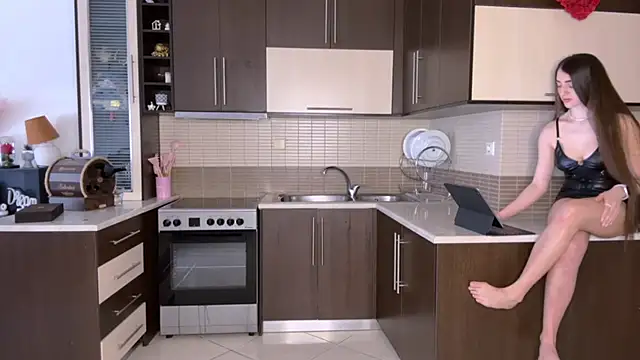 ARTOFCHARM online show from March 29, 11:32 am