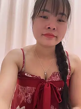 Naked-xx online show from May 2, 6:18 am