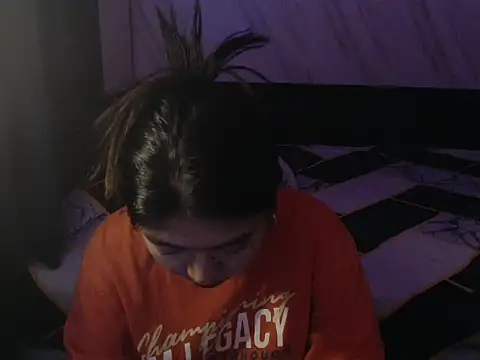 pinay ainxxx online show from March 26, 4:12 pm