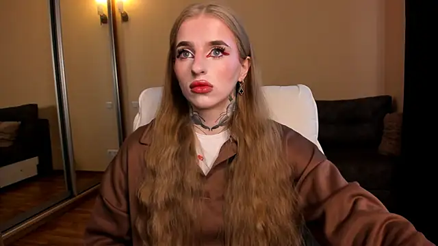 Snapshot of harley_kimm chatting on April 9, 4:56 am harley kimm online show from April 9, 4:56 am