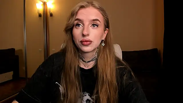 Snapshot of harley_kimm chatting on April 16, 5:08 am harley kimm online show from April 16, 5:08 am