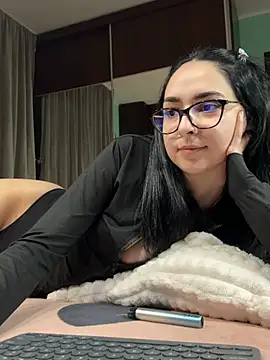 Snapshot of TheaMerve chatting on March 28, 9:36 pm TheaMerve online show from March 28, 9:36 pm