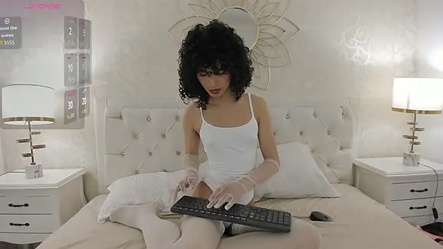 Julietta    online show from May 12, 12:35 pm