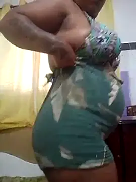 kimberlly25 online show from March 31, 4:29 pm