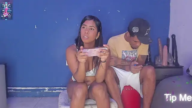 Latin Hard Couple online show from May 16, 11:14 pm