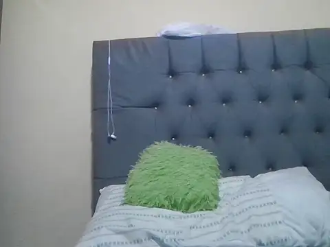 Snapshot of luis20212 chatting on March 28, 4:23 am luis20212 online show from March 28, 4:23 am