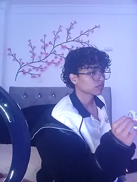 Sebas lovesexy online show from April 3, 12:58 pm