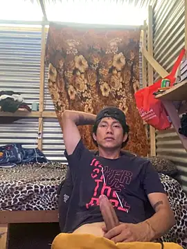 whosley online show from March 29, 4:18 pm