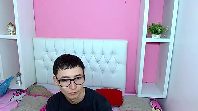 23alana online show from May 20, 3:02 am