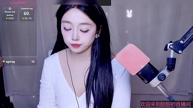 Cuviee online show from May 9, 12:49 am