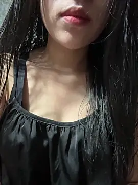 Snapshot of __Liana-sexy__ chatting on April 12, 5:23 am Liana-sexy online show from April 12, 5:23 am