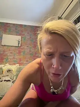 GG-Beautiful-Nightmare online show from April 20, 10:55 pm